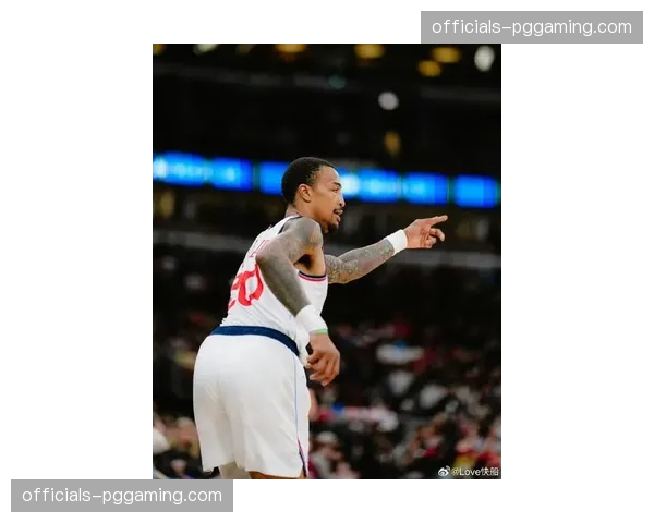 比尔左髋骨骨折赛季报销，快船外线火力受损严重